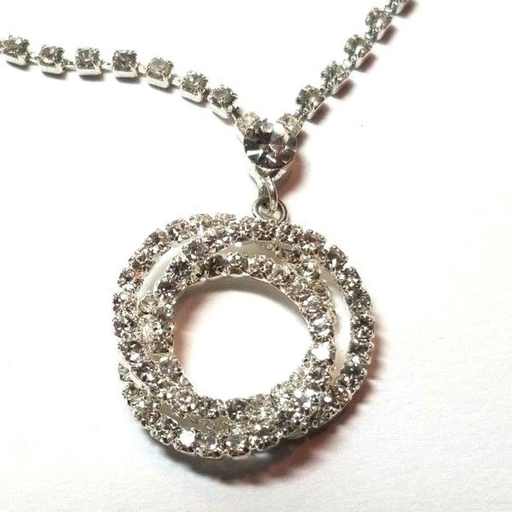 Necklace - Rhinestone Necklace Circle Pendant on Rhinestone Studded Chain 22"